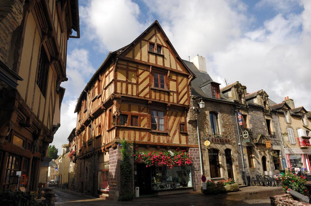 Popote Et Polochon Bed & Breakfast Saint-Martin-sur-Oust Eksteriør bilde